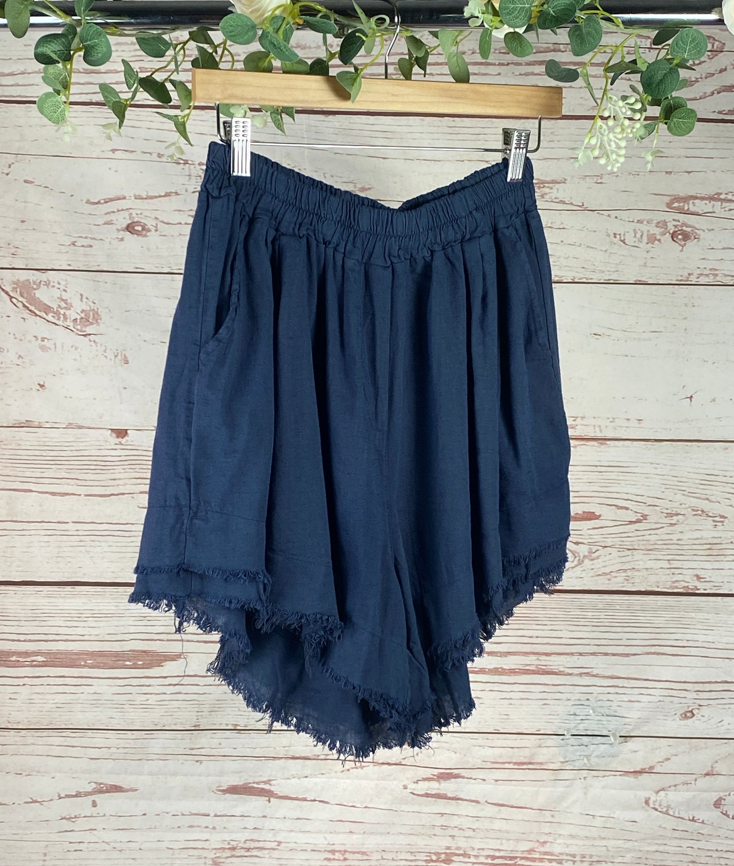 Raye Linen Shorts