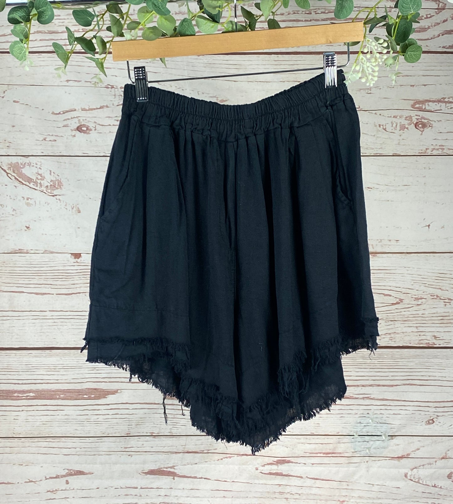 Raye Linen Shorts