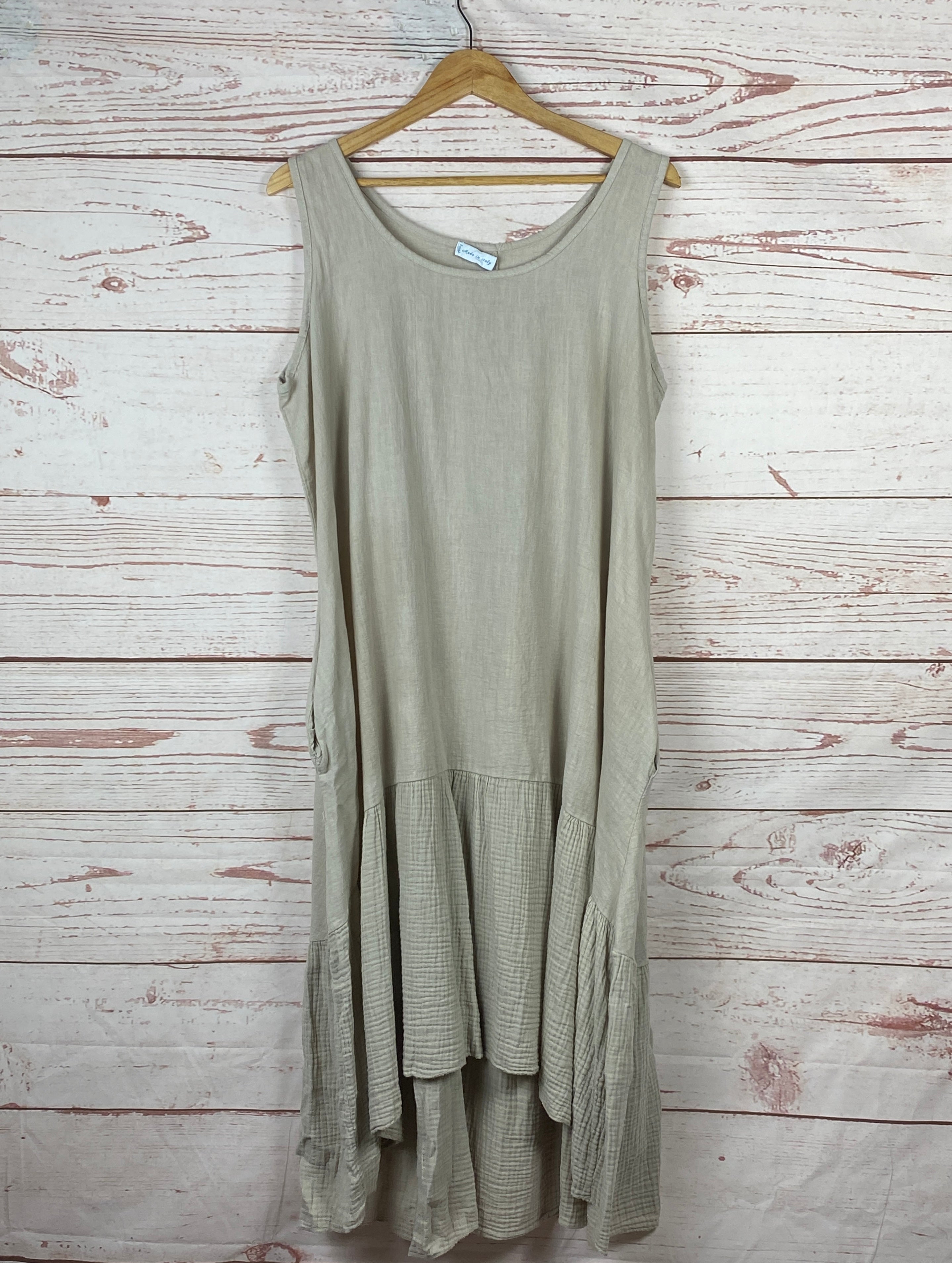 Beth Back-Button Dress Bella Italia Linen Beth Back-Button Dress Bella Italia Linen