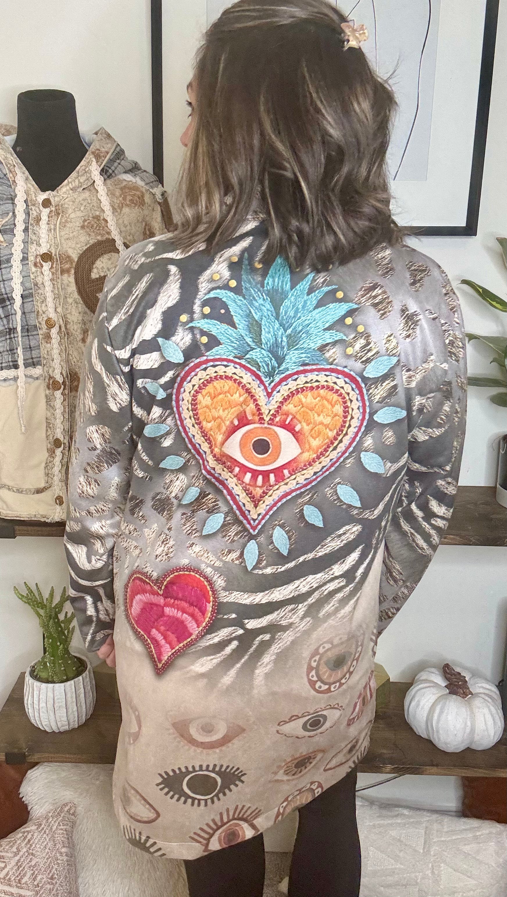 Italian-Made Mystical Eye Print Statement Blazer