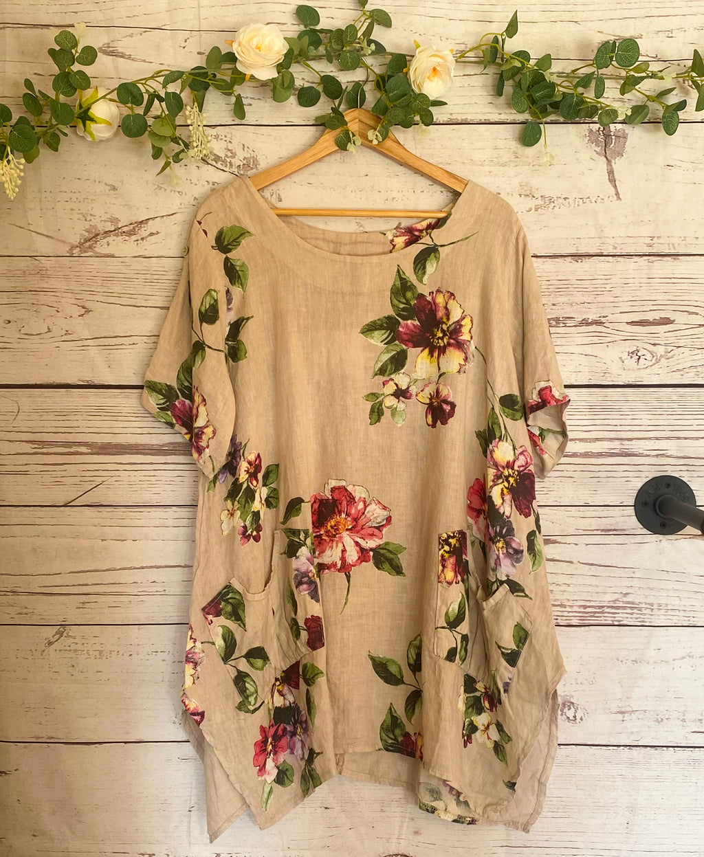 Velia Top