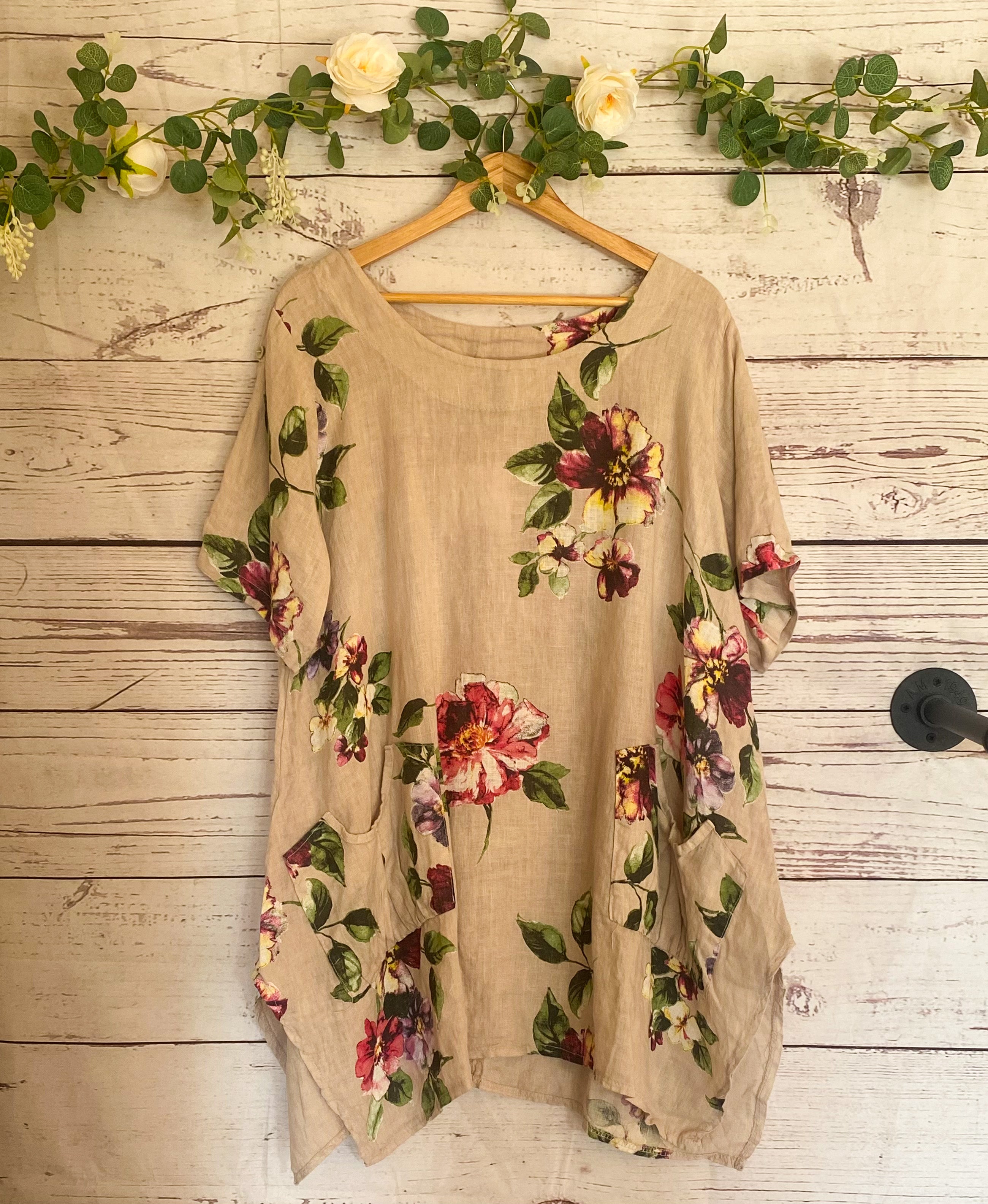 Velia Top